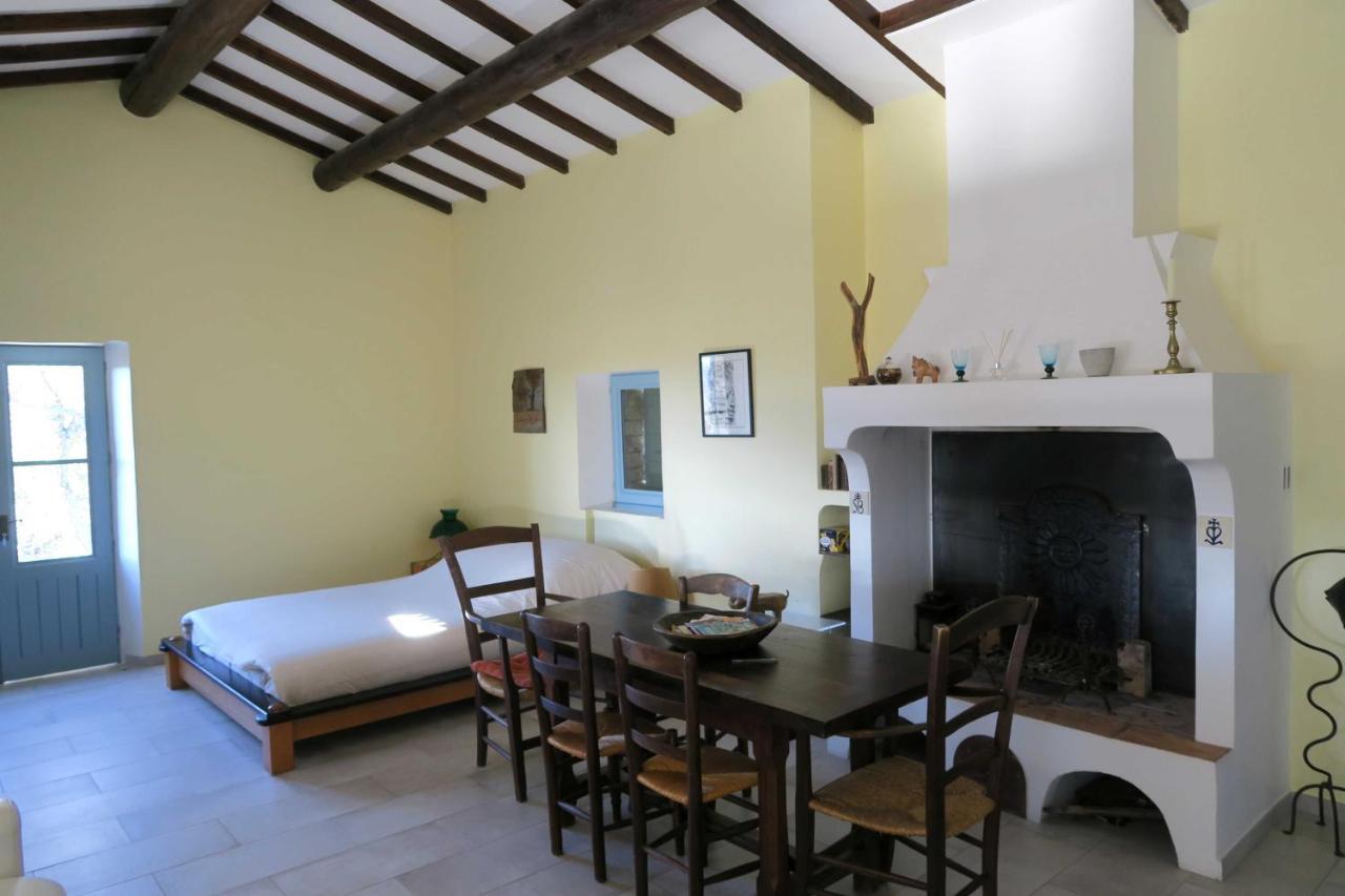 Bastide Au Coeur Du Luberon Leilighet Gordes Eksteriør bilde